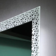 Miroir de maquillage de salle de bain rectangulaire sans cadre à montage mural éclairé par LED - 20x28 / 32x24 / 40x24